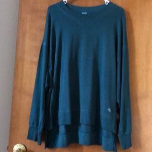 Women’s teal long sleeve shirt